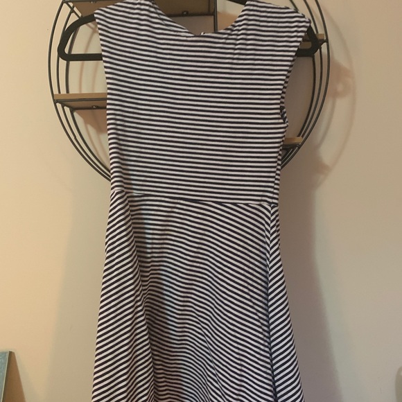 ☀️Aritzia Talula Palmetto Dress - Navy & White - Picture 3 of 4